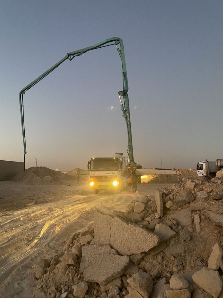 مستودعات طيبة
